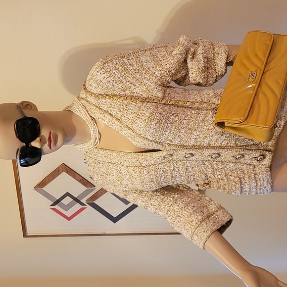 CHANEL Jackets & Blazers - Chanel cardigan/blazer